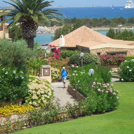 Baia De Bahas - Apartments & Resort Marinella  Luaran gambar