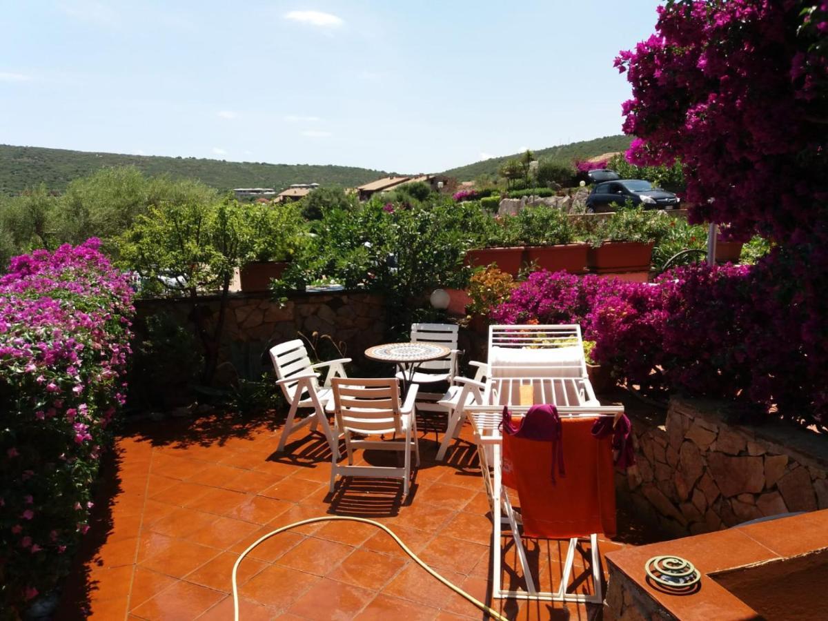 Baia De Bahas - Apartments & Resort Marinella  Luaran gambar