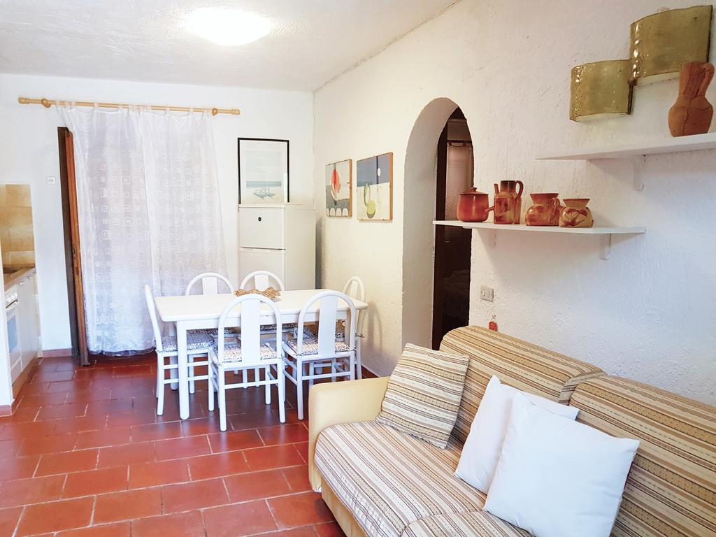 Baia De Bahas - Apartments & Resort Marinella  Luaran gambar