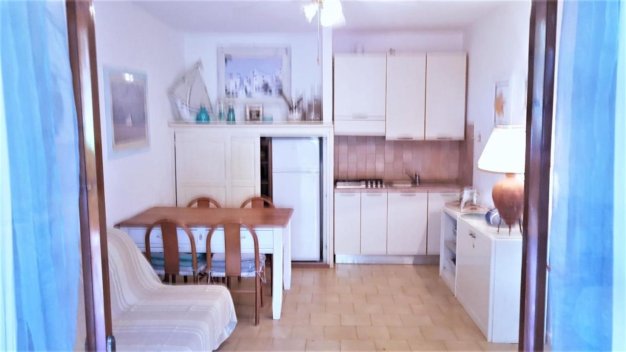 Baia De Bahas - Apartments & Resort Marinella  Luaran gambar