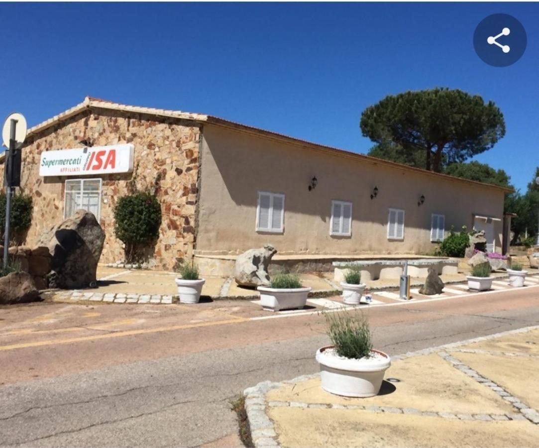 Baia De Bahas - Apartments & Resort Marinella  Luaran gambar